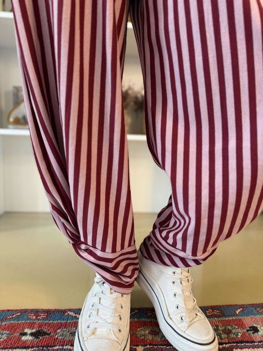 The Sunday Morning Stripe Twist Pant Burgundy Blush